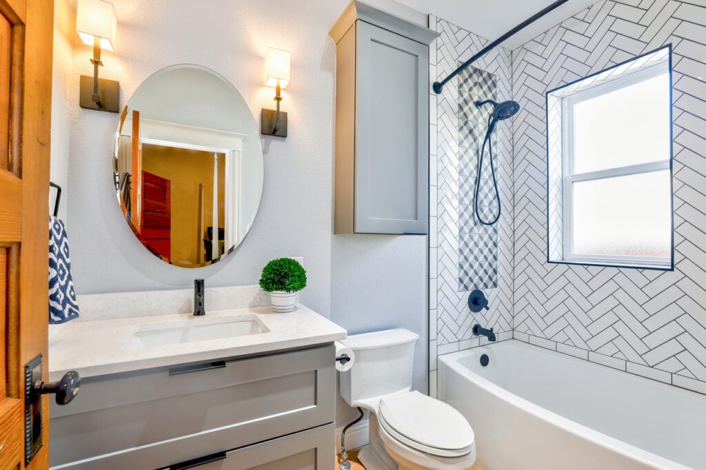 Praktische tips om je badkamer in te richten met nieuwe badkamermeubels