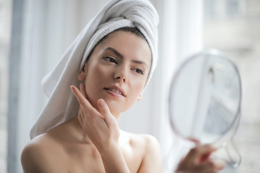 Wat is een goede skincare routine in aanloop naar je trouwdag?