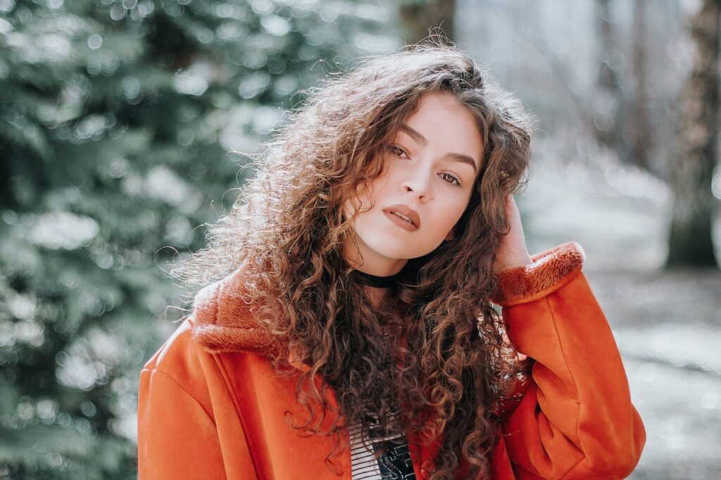 Het geheim van perfecte krullen: de curly girl methode
