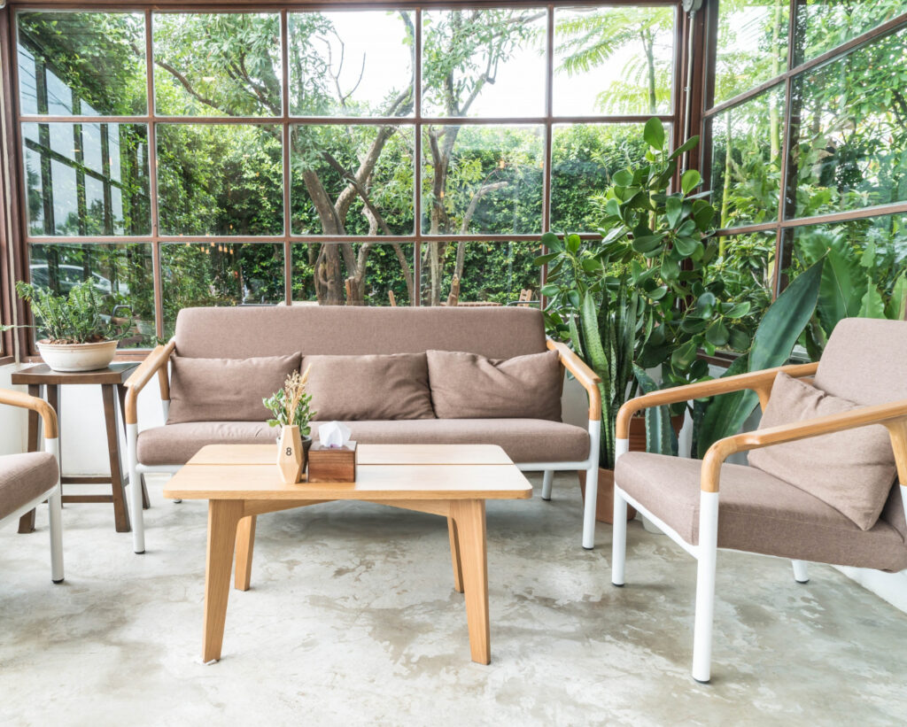 Hoe je een stijlvolle tuin creëert met trendy tuinmeubilair