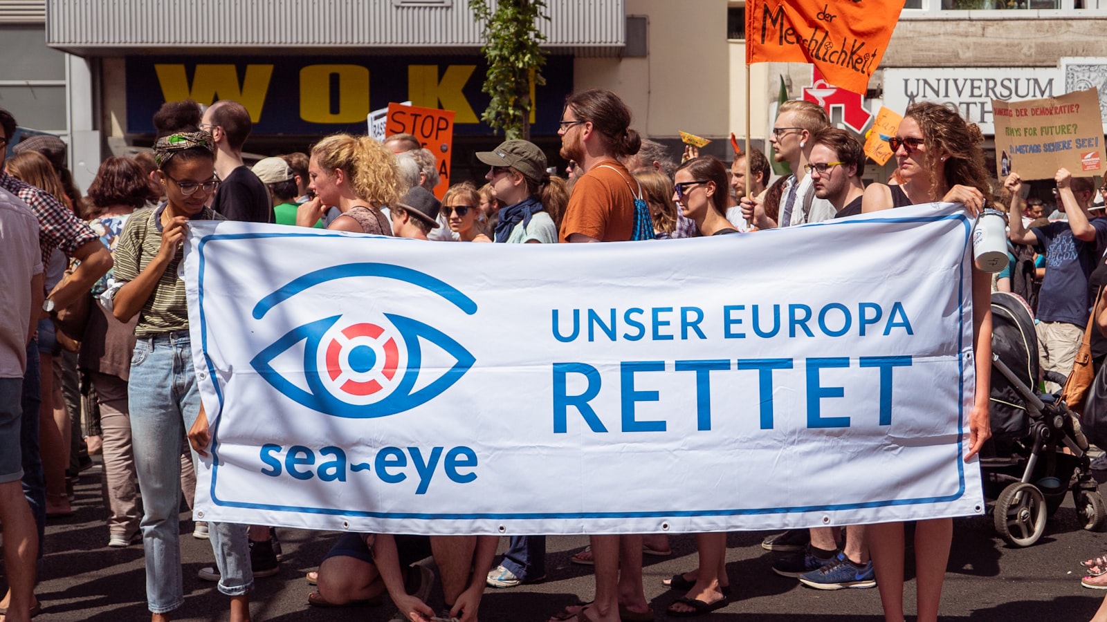 Wat de wet je geeft bij een online bestelling en waar het winkelbeleid begint